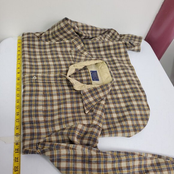 Vintage Pendleton Mens Wool Button Up Shirt Size M USA Made Country Fall Chores - Picture 5 of 12